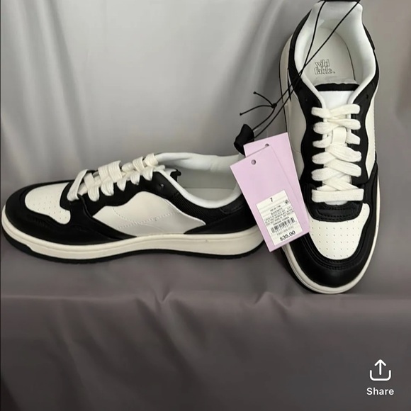 Wild fable Shoes - Women's Netty Fashion Sneakers with Memory Foam Insole - Wild Fable™ Black 7